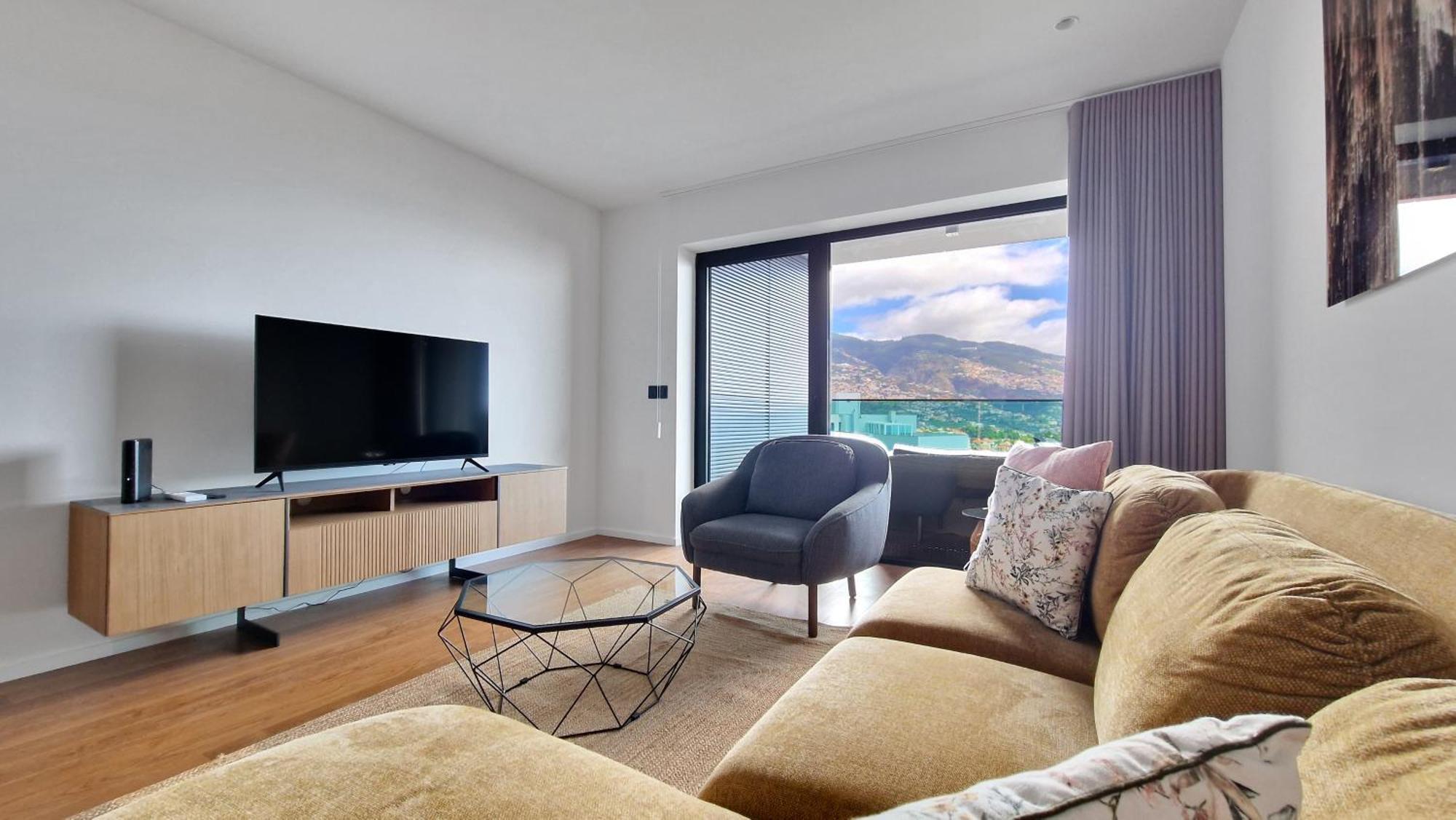 Lux Suite By Lovelystay Φουνκάλ Εξωτερικό φωτογραφία